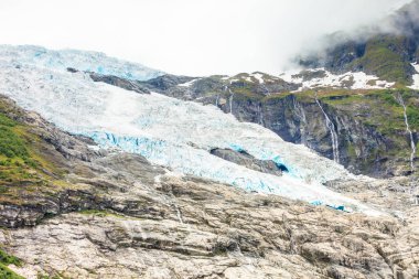 Norveç'te boyabreen Buzulu