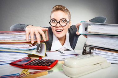 Onun Krallık korkunç hanım.