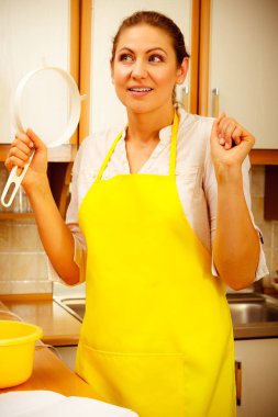 Planlama ve yemek hazırlama ev hanımı