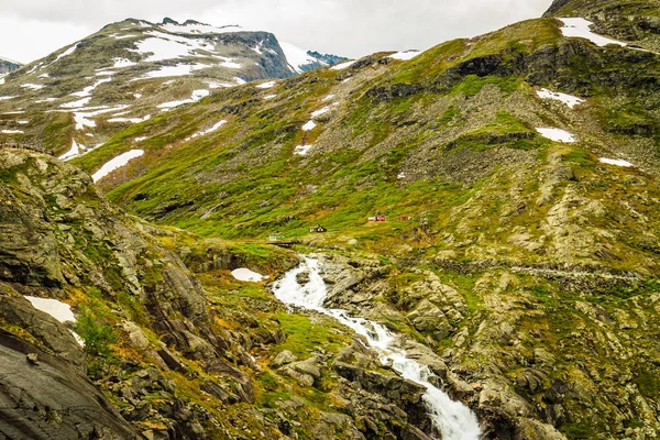 Utsikt över bergen från Trollstigen viewpoint, Norge — Stockfoto