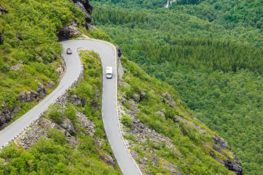 Troller yol Trollstigen dağ yolu Norveç'te