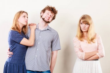 Zor adam kadınlar hile