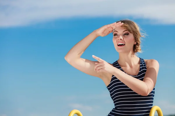 Fashion woman in striped dress outdoor. Summer. — Stock Photo, Image