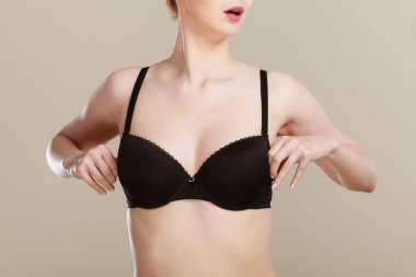 Kız sütyeninde rahat Başlarken