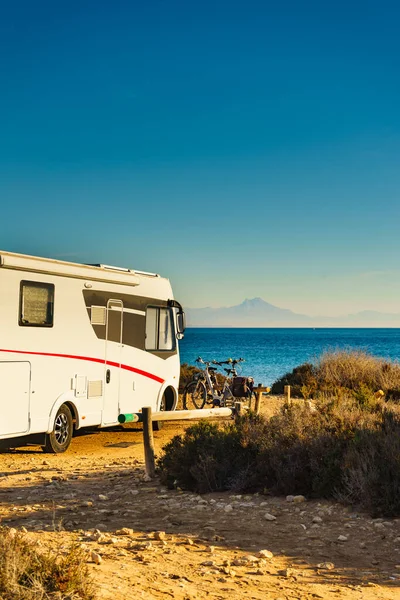 Camper Recreational Vehicle Sea Coast Spain Camping Nature Beach Holidays — Stock Photo, Image