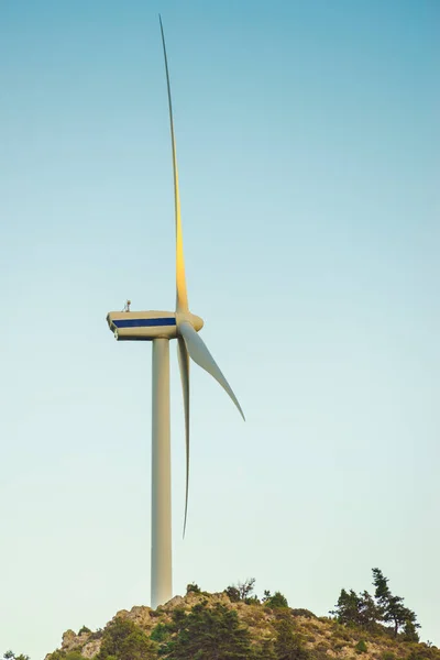 Větrný Mlýn Řecké Hory Větrné Farmy Zdroj Obnovitelné Zelené Energie — Stock fotografie