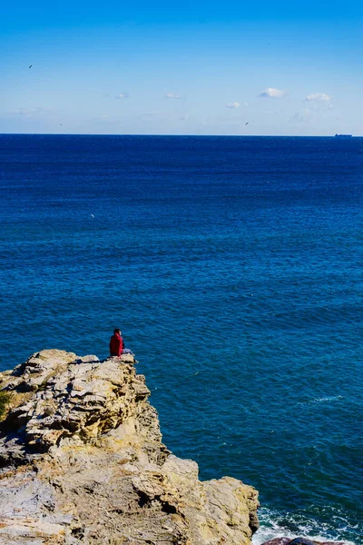 Turistkvinna Spanska Steniga Kusten Murcia Regionen Medelhavets Kustlandskap Calblanque Regional — Stockfoto