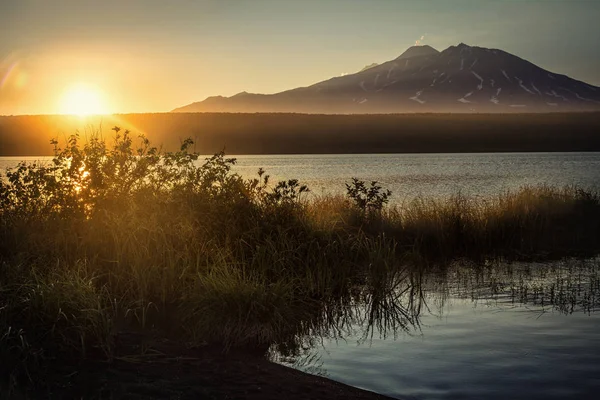 Lago Kotelnikovo, Kamchatka — Fotografia de Stock