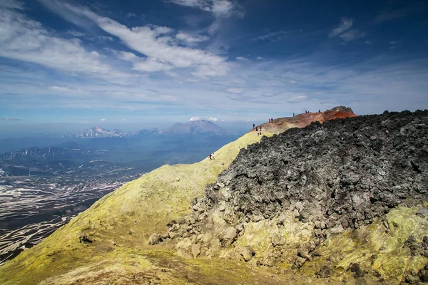 カムチャッカ ・ アバキン火山の火口. — ストック写真