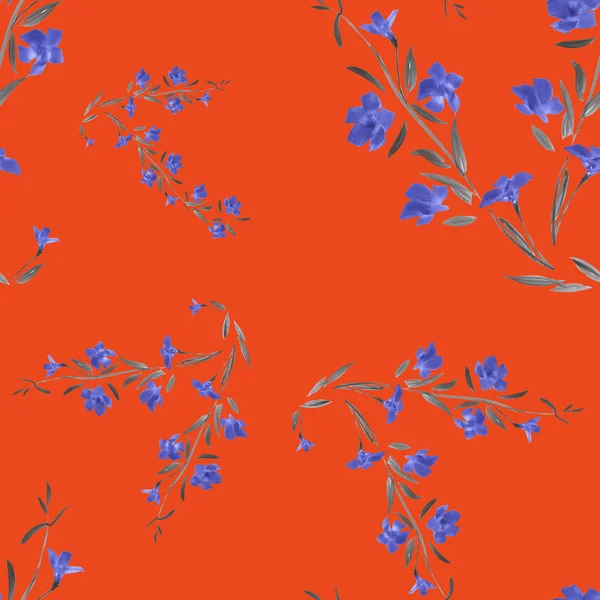 Бесшовный узор голубых цветов на красном фоне. Акварель — стоковое фото