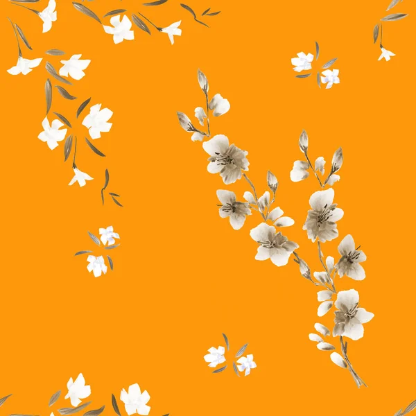 Бесшовный рисунок акварели небольшой бежевый и белые цветы на глубоком оранжевом фоне — стоковое фото
