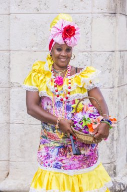 Kübalı bir kadın portresi