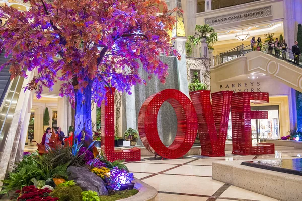 Kärlek-installation på den Las Vegas Venetian — Stockfoto