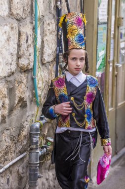 Purim mea shearim içinde