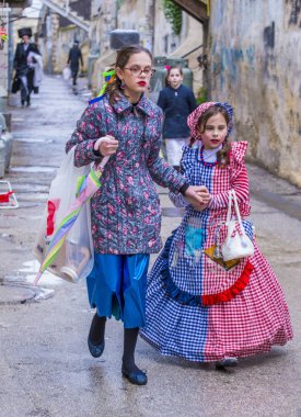 Purim mea shearim içinde