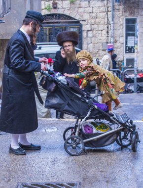 Purim mea shearim içinde