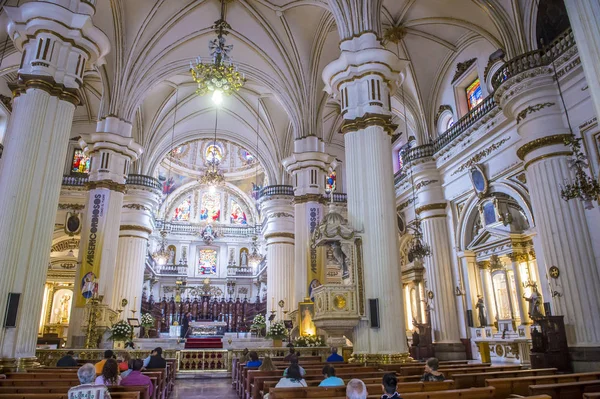 Parroquia De Nuestra Senora Del Rosario kirkko Guadalajarassa — kuvapankkivalokuva
