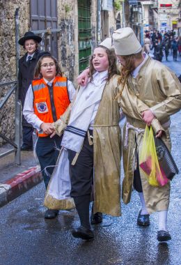 Purim mea shearim içinde