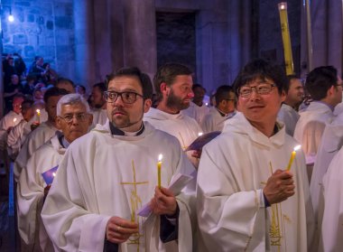 Kudüs'te Kutsal Kabir Kilisesi Paskalya