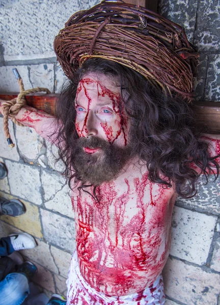 Jezus crucifixtion reenacting — Stockfoto