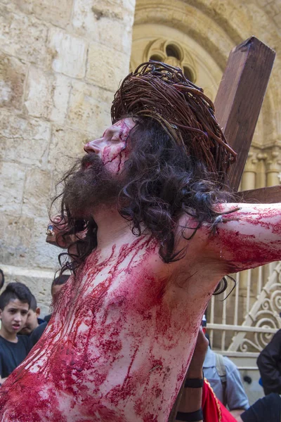 耶稣 crucifixtion 重演 — 图库照片