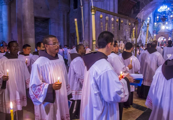 Kudüs'te Kutsal Kabir Kilisesi Paskalya