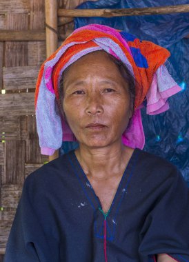 Pao kabile kadın Myanmar portresini