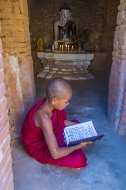 Acemi keşiş bagan Myanmar içinde