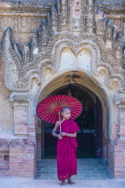 Acemi keşiş bagan Myanmar içinde