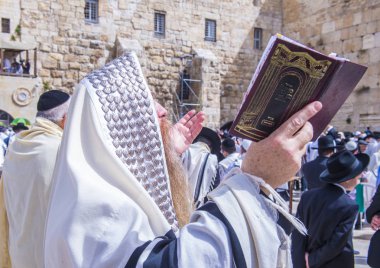 Batı duvarındaki Hamursuz Bayramı