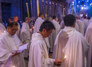 Kudüs'te Kutsal Kabir Kilisesi Paskalya