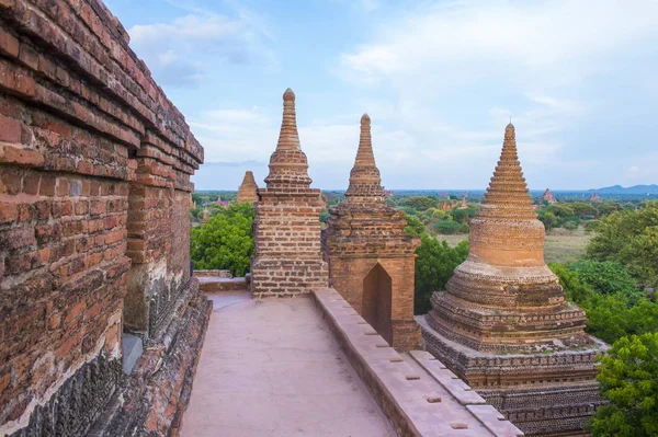 Bagan Myanmar tapınakları
