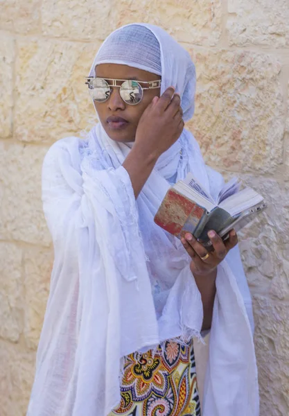 Ethiopische heilige vuur ceremonie — Stockfoto