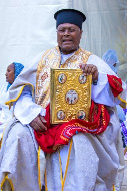 Etiyopya kutsal ateş töreni