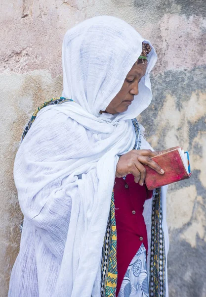 Etiyopya kutsal ateş töreni