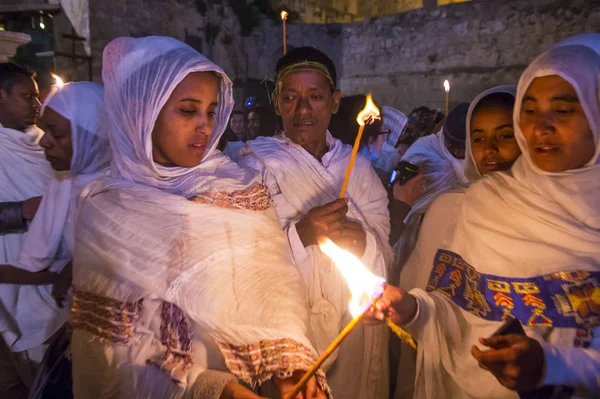 Etiyopya kutsal ateş töreni
