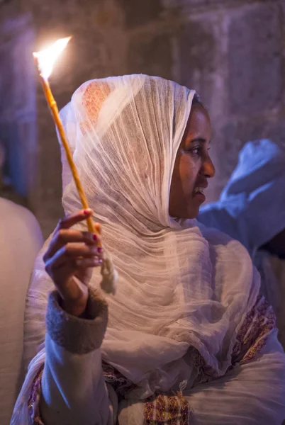 Etiyopya kutsal ateş töreni