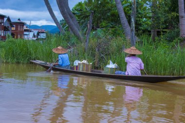 Intha insanlar orada tekne Inle Gölü Myanmar