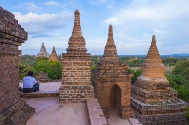 Bagan Myanmar tapınakları