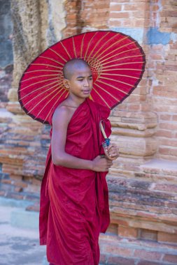 Acemi keşiş bagan Myanmar içinde