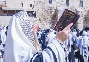 Batı duvarındaki Hamursuz Bayramı