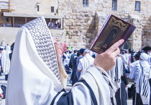 Batı duvarındaki Hamursuz Bayramı