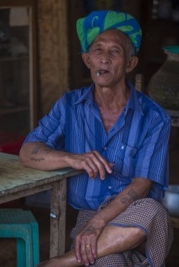 Pao kabile adam Myanmar portresini