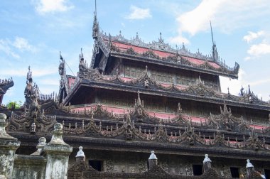 Shwenandaw Manastırı Mandalay, Myanmar
