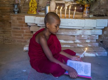 Acemi keşiş bagan Myanmar içinde