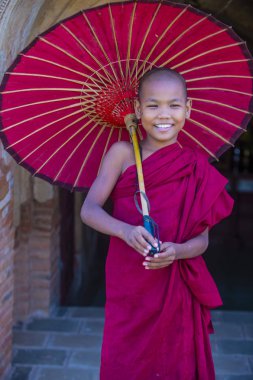 Acemi keşiş bagan Myanmar içinde