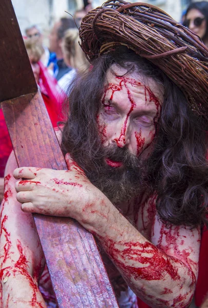 Jesuskreuzigung nachgestellt — Stockfoto
