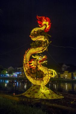 Hoi bir dolunay Lantern Festivali