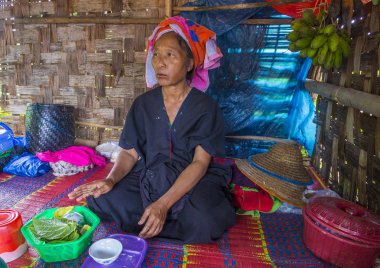 Pao kabile kadın Myanmar portresini