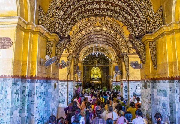 Pagoda Mahamuni a Mandalay, Myanmar — Foto Stock